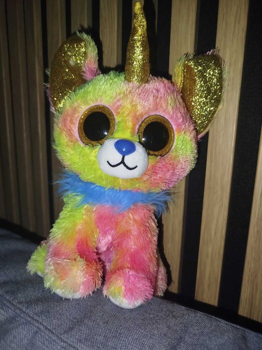 Jednorożec brokatowe oczy