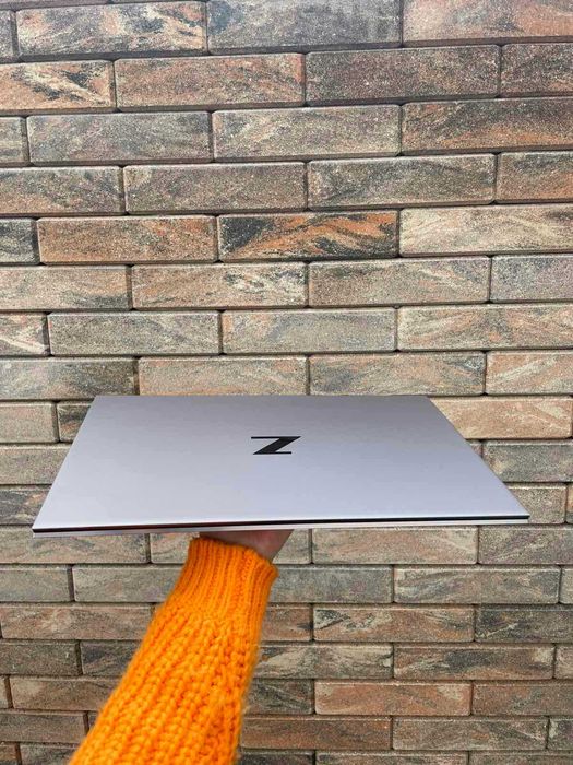 HP ZBook 15 G8 з потужною відеокартою NVIDIA T1200