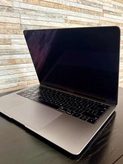 Vende-se MacBook