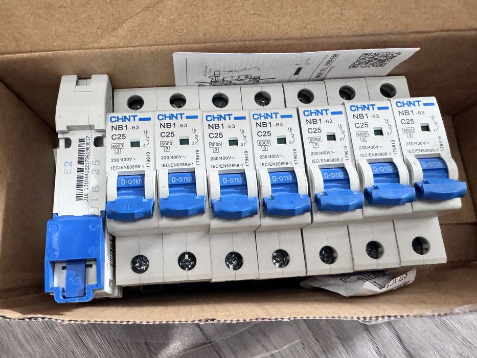 Модульний автоматичний вимикач Chint NB1-63  C25