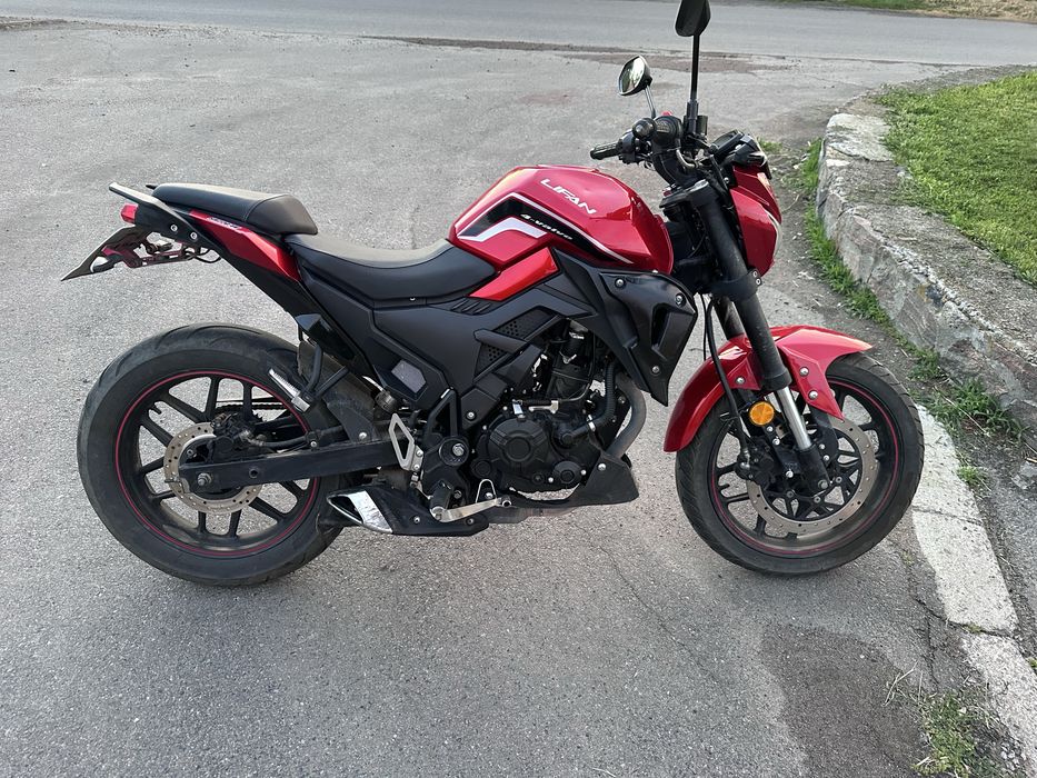 Продам lifan sr220