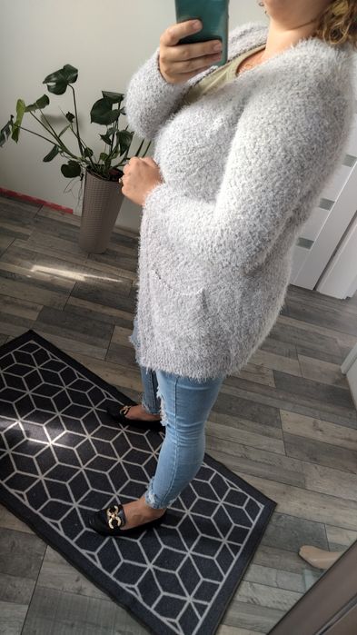 Sweterek/narzutka  włochaty