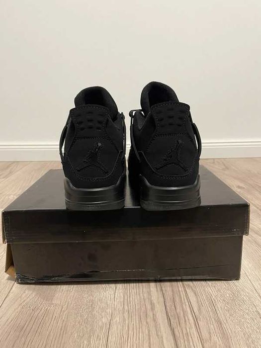 Jordan 4, czarne  .39