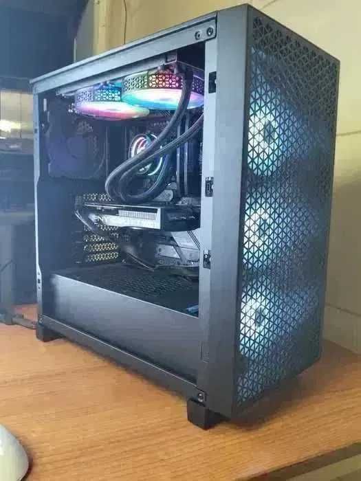 pc gaming - ryzen 5 7600 - RX 9060 XT - 32GB - 1TB