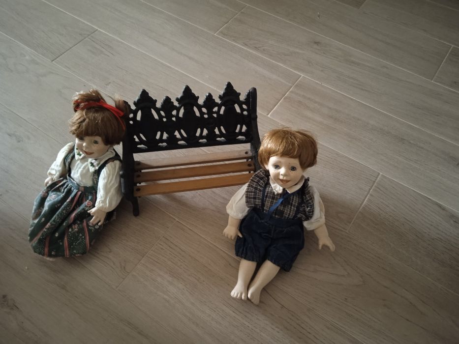 Bonecas de porcelana