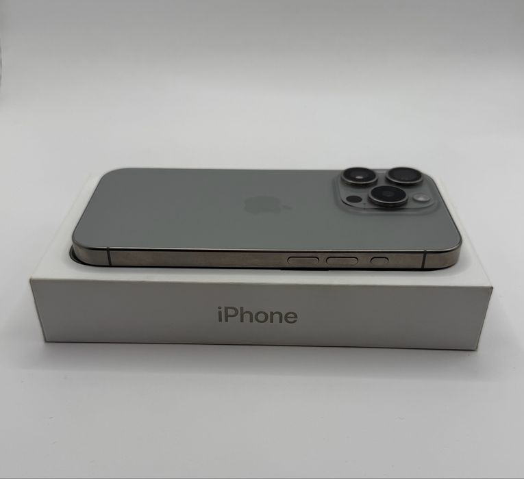 iPhone 15 Pro 128GB Natural Titanium | Bardzo dobry stan | eSIM