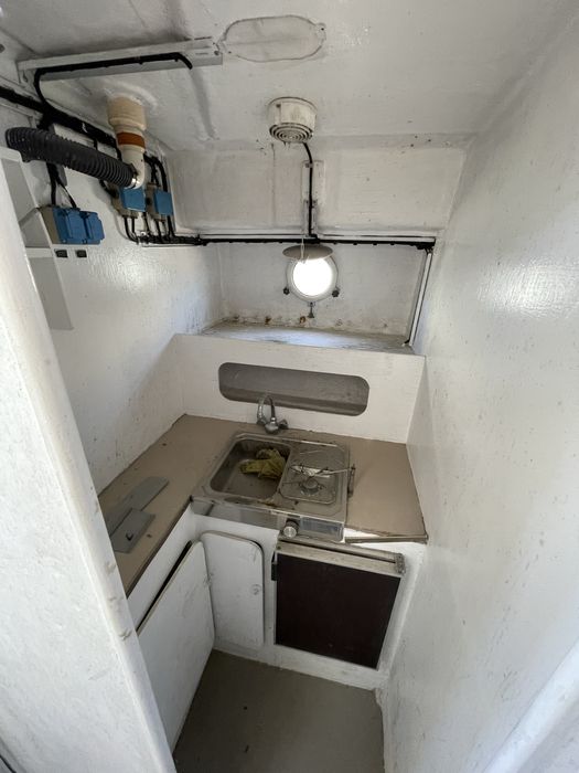 Barco Lancha 12m para Restauro