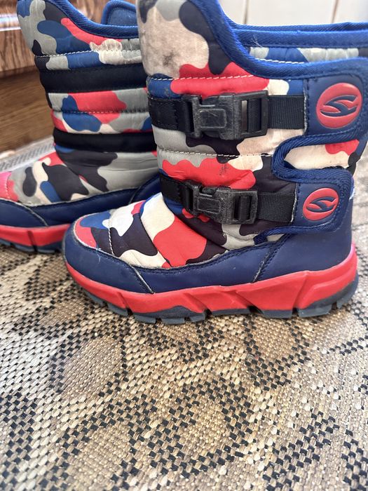 Зимові черевики на хлопчика