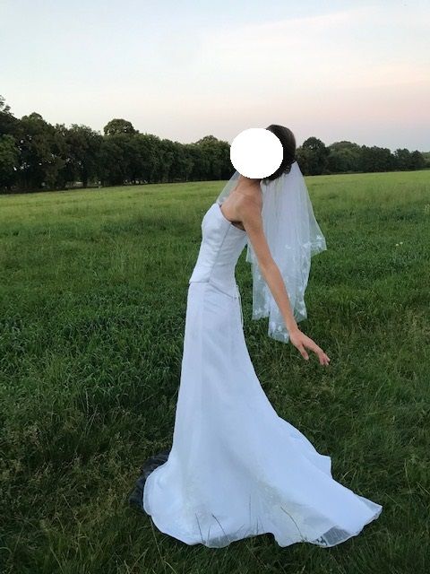 Suknia ślubna + welon, halka i bolerko rozmiar 36/38