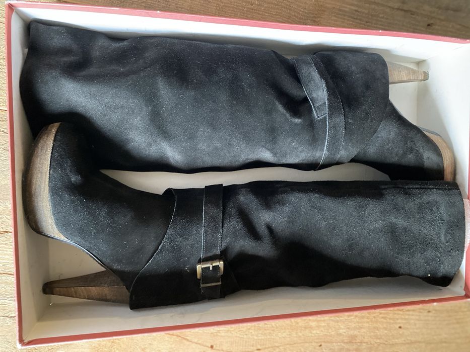 Чоботи замшеві чорні