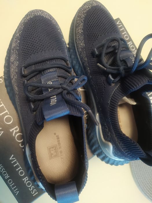 Кросівки Vitto Rossi ізіки текстильні