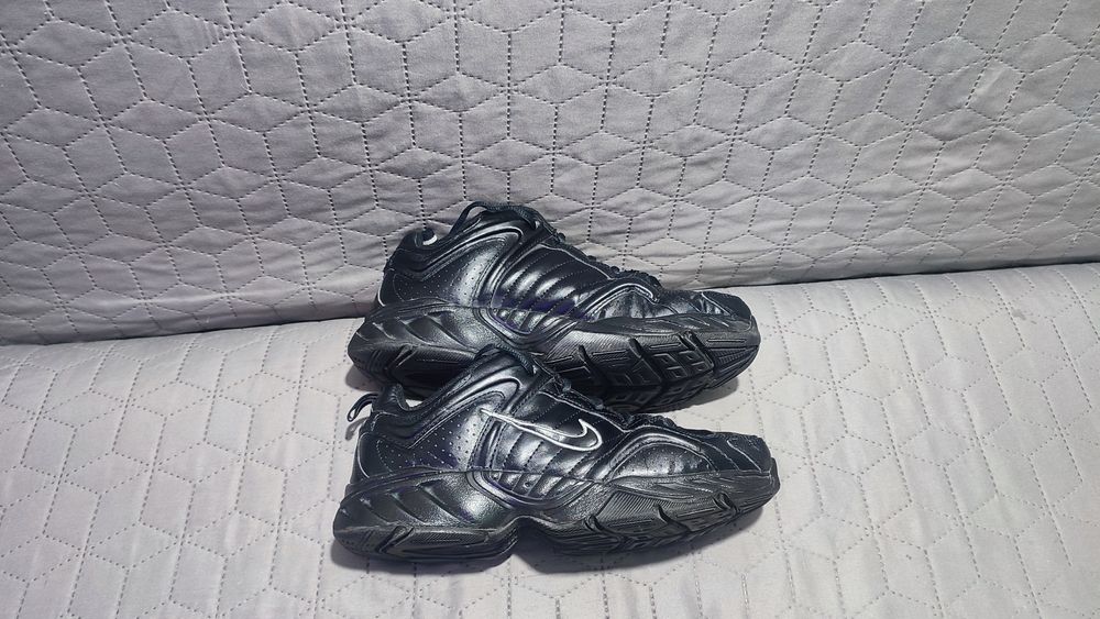Оригінальні кросівки NIKE, 39 р, 24,5-25,5 см