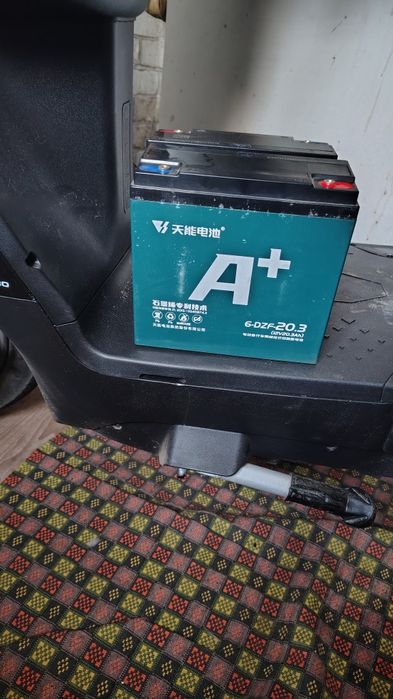 Продам акамулятор