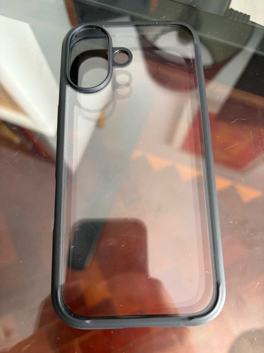 Capa iPhone 17 Spigen Ultra Hybrid