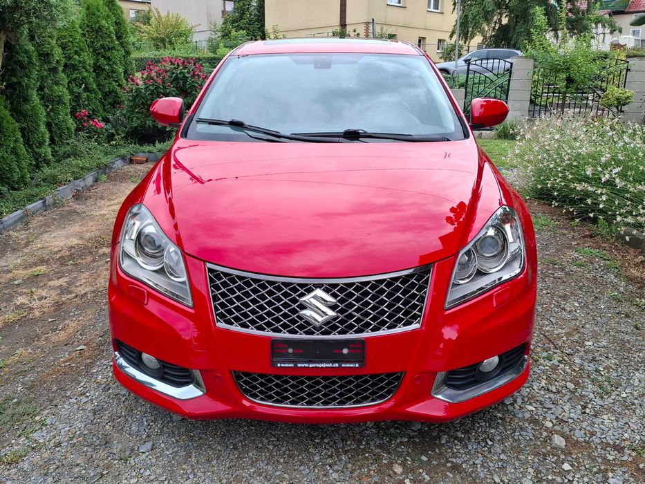Suzuki Kizashi