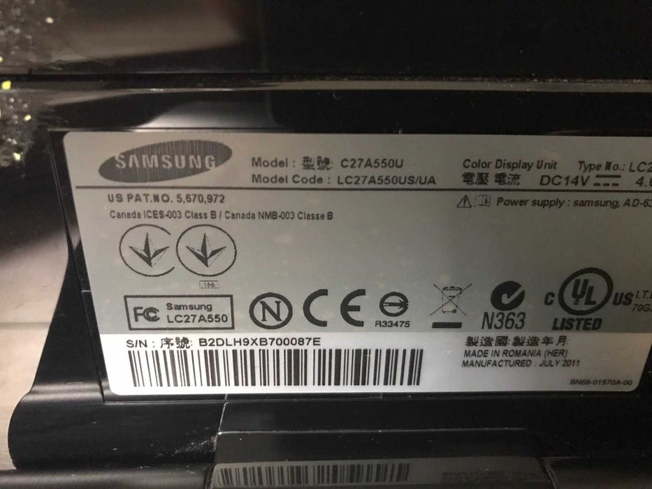 Монитор Samsung LC27A550US/UA