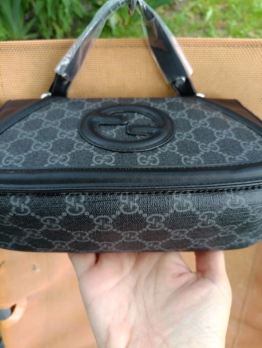Елегантна жіноча сумочка в стилі Gucci Blondie / GG Supreme