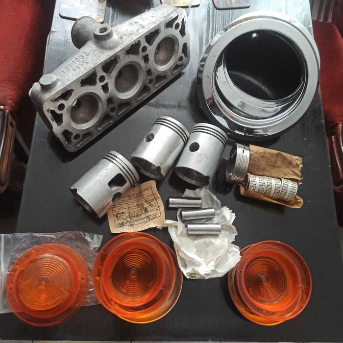 Tłoki  Syrena 105  102/szt/