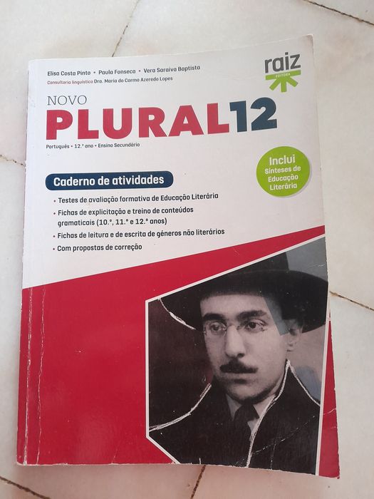 Caderno de Atividades "Plural 12"