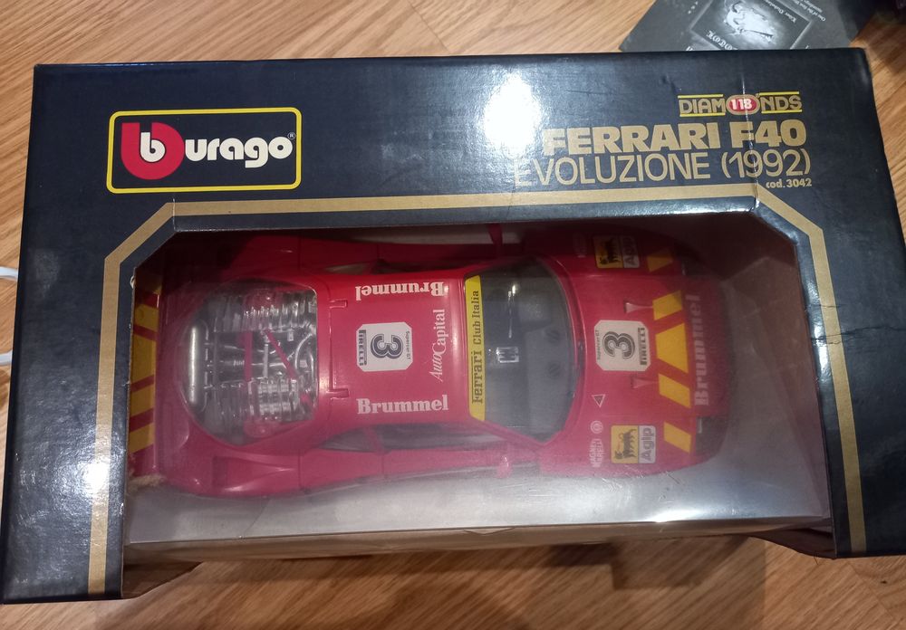 Ferrari F40 Evoluzione 1992 - Burago