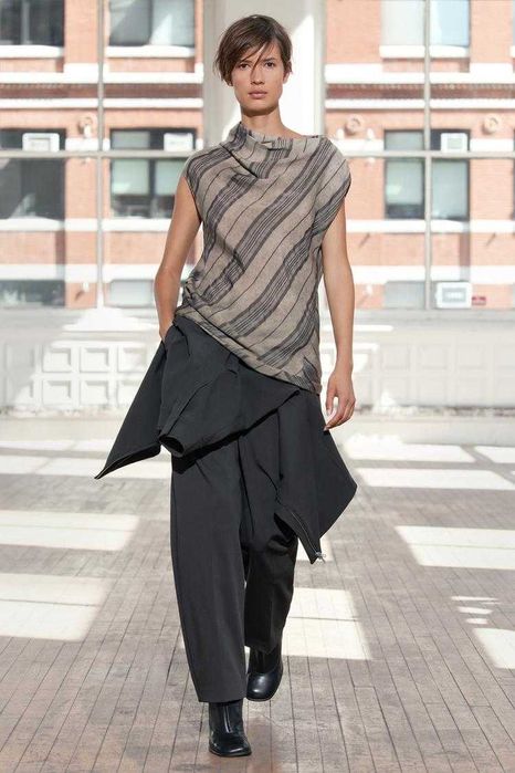 ZARA bluzka drapowana ZW Collection bardzo oryginalna nowa M