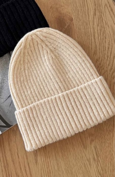 Продам Нову Шапку