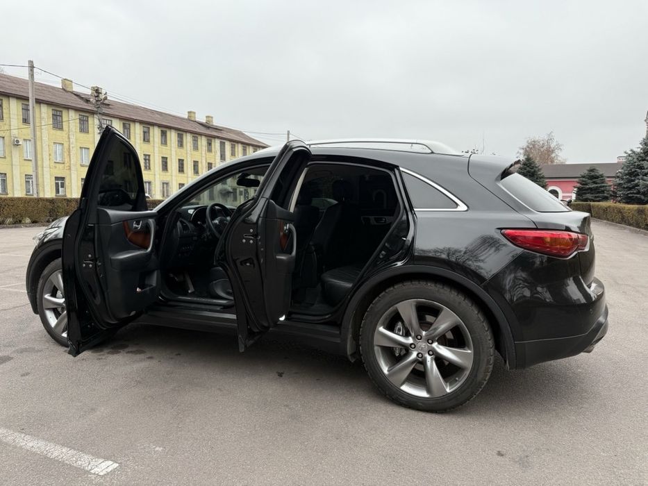 Продам Infiniti fx37