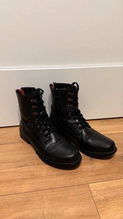 Buty trzewiki skórzane
