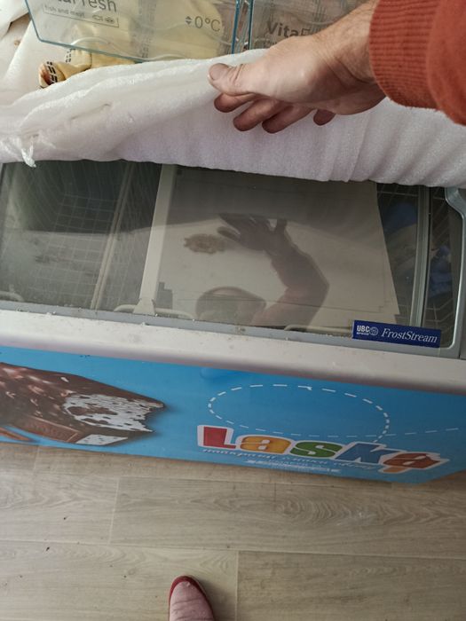 Продам морозильный дать 400 л