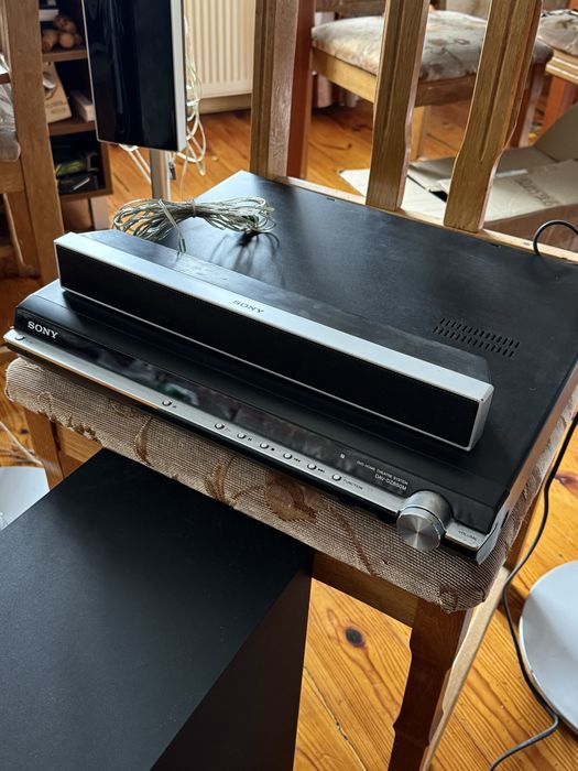 Домашній кінотеатр Sony DAV-DZ850M (5.1)