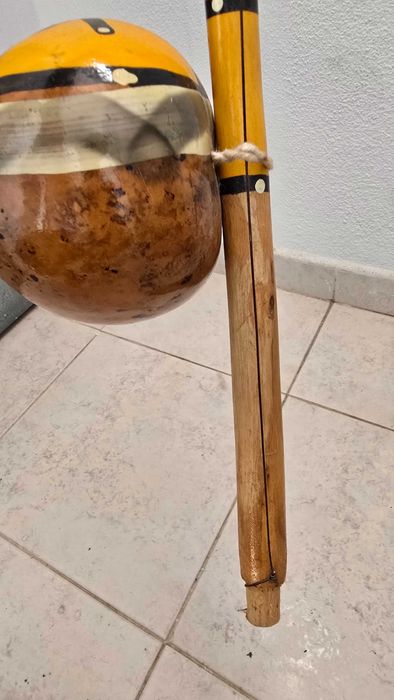 • Berimbau em Bom Estado