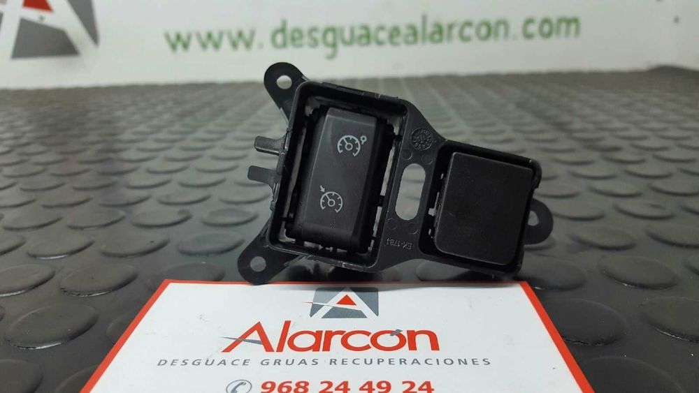CONTROLO DE VELOCIDADE RENAULT CLIO IV BUSINESS