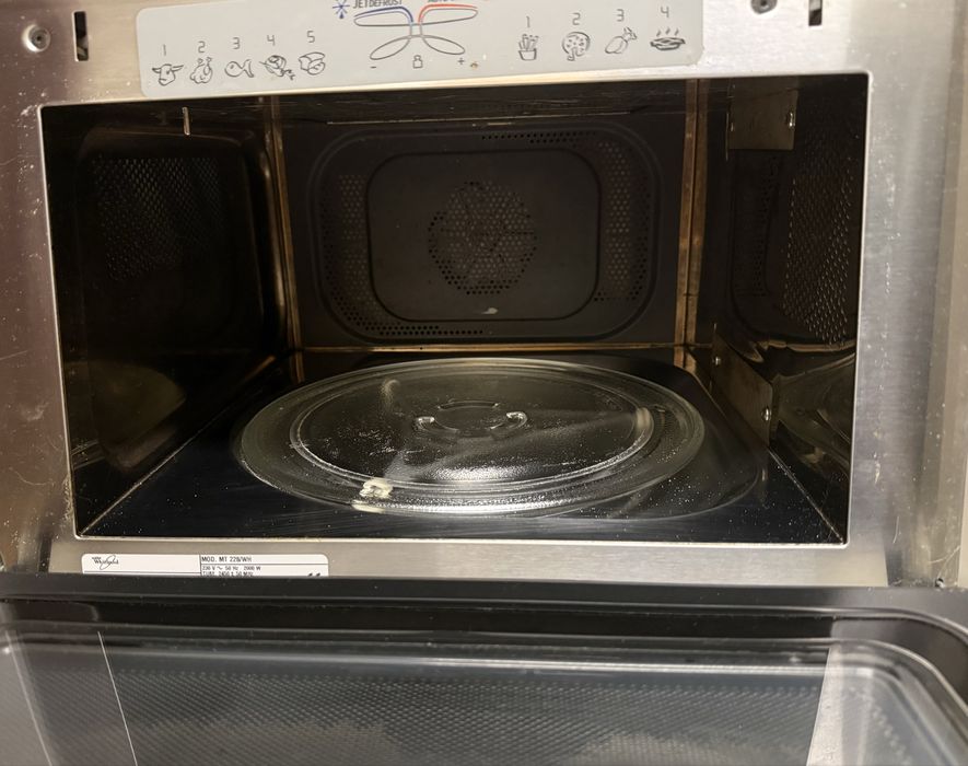 Microondas Whirlpool MOD. MT 228/WH