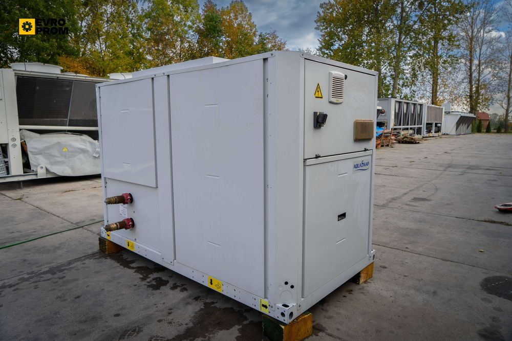 Чіллер / Чиллер CARRIER RBSY045B0023 PE 44 кВт. Охолоджувач рідини.