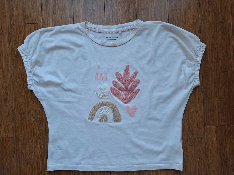 Reserved bawełniany t-shirt z aplikacją r.134
