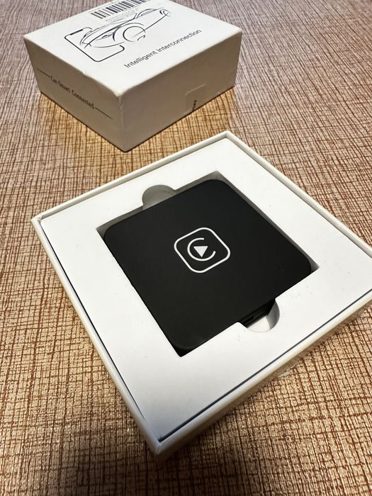 Nowy adapter CarPlay iPhone