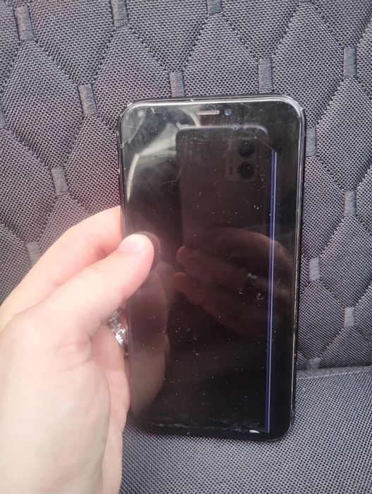 iPhone xr 128 Гб 98акб . Айклауд чистый