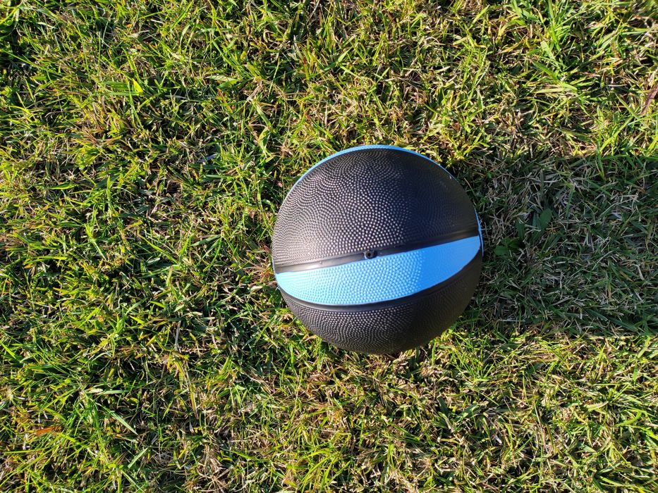 Bola medicinal 2 Kg Musculação e Fitness Nova