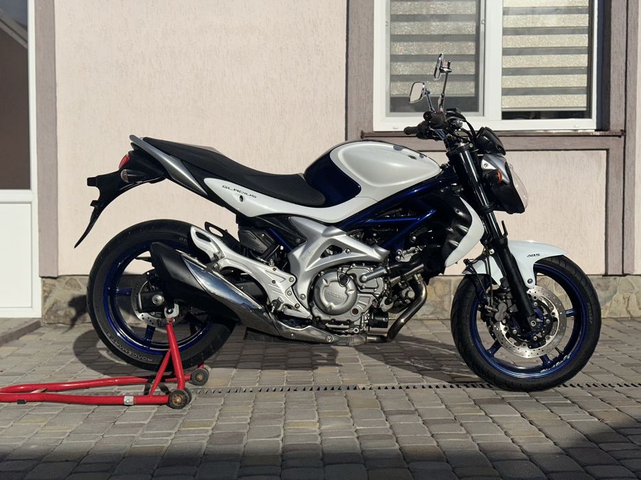 Suzuki Gladius 400 SVF abs! З Японії !!!