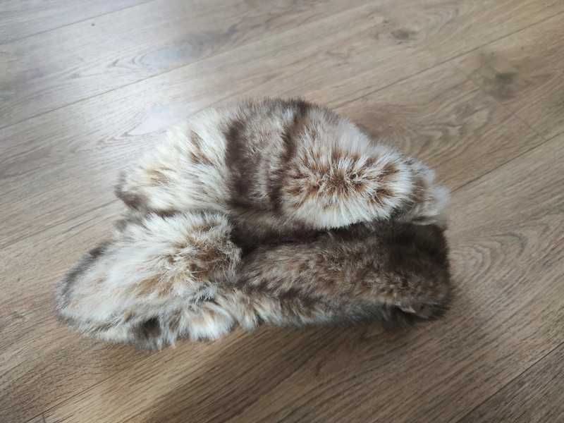 Czapka futrzana, s, słowiańska