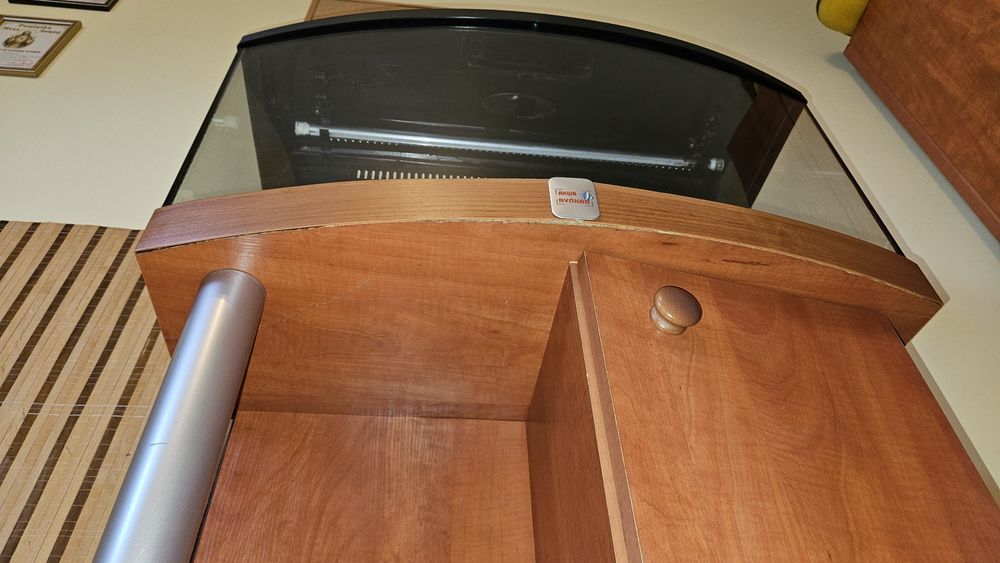 Akwarium zaokrąglone 100l + szafka + klapa z oświetleniem + tło