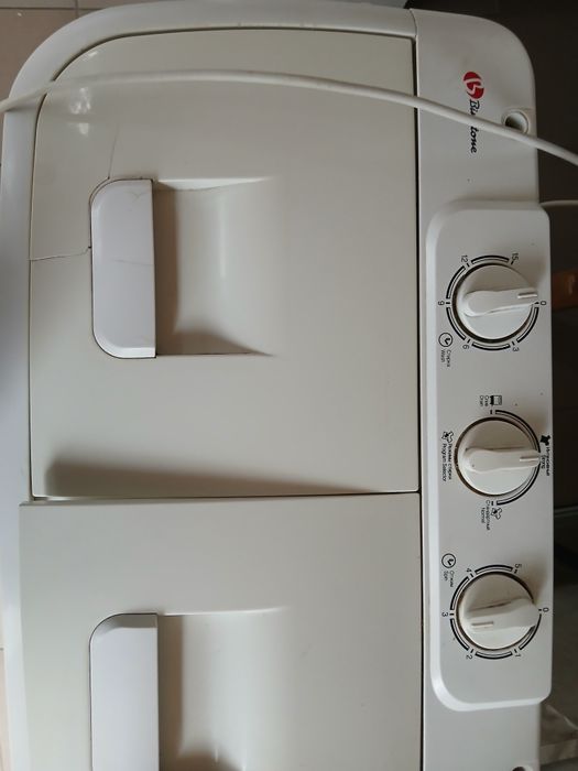 Стиральная машина полуавтомат Binatone WM 7545, рабочая!