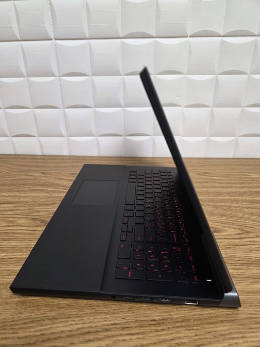 Мощный игровой DELL 15.6″ |Core i5| GTX 1050 4ГБ| 16 ГБ RAM
