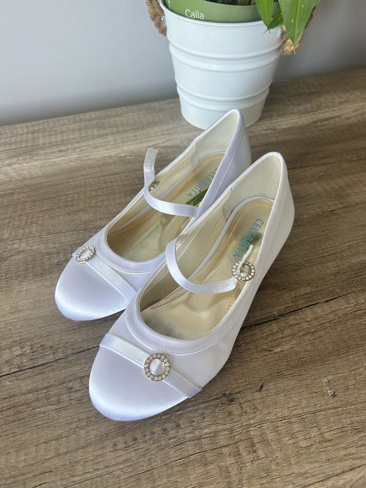 Buty komunijne dla dziewczynki