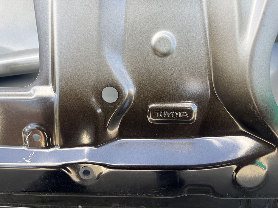 Drzwi przednie lewe Toyota Corolla  Cross 20