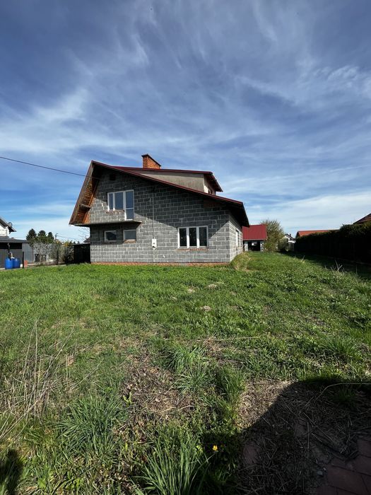 Dom z antresola+dzialka 11,5 ar