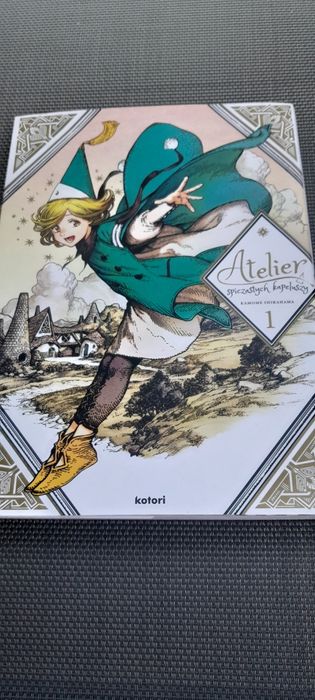 Atelier spiczastych kapeluszy Kamome Shirahama 1