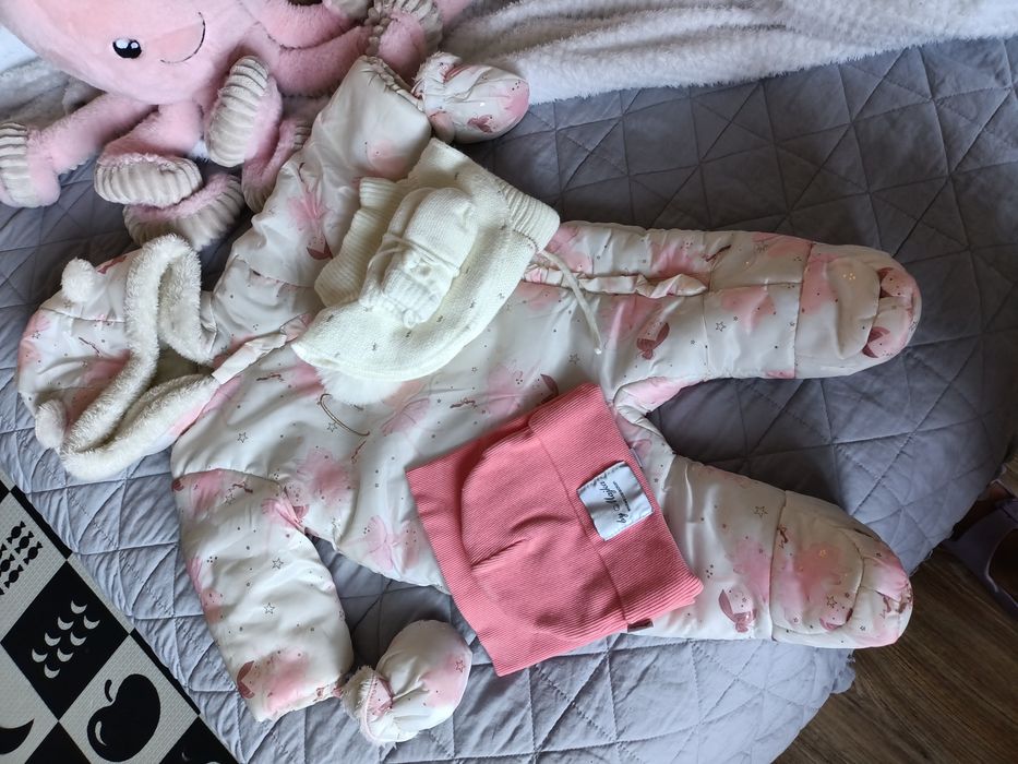 Kombinezon dziewczęcy cool club rozmiar 74 plus dodatki