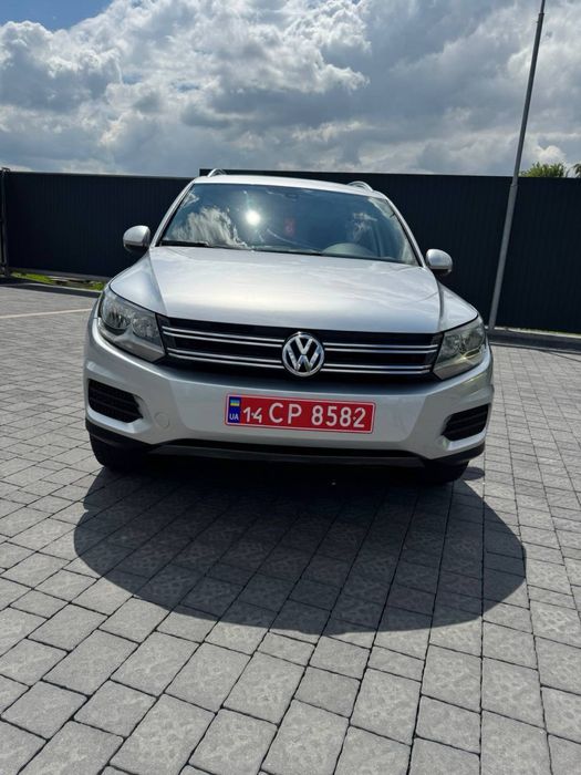 Volkswagen Tiguan 2016 року