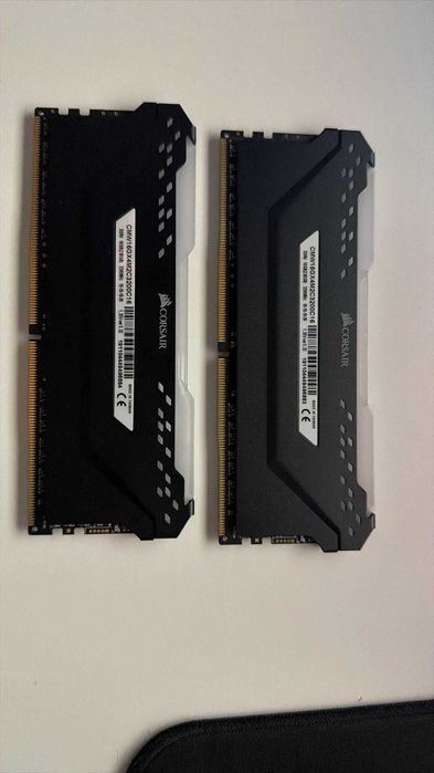 Corsair vengeance pro RGB 16GB